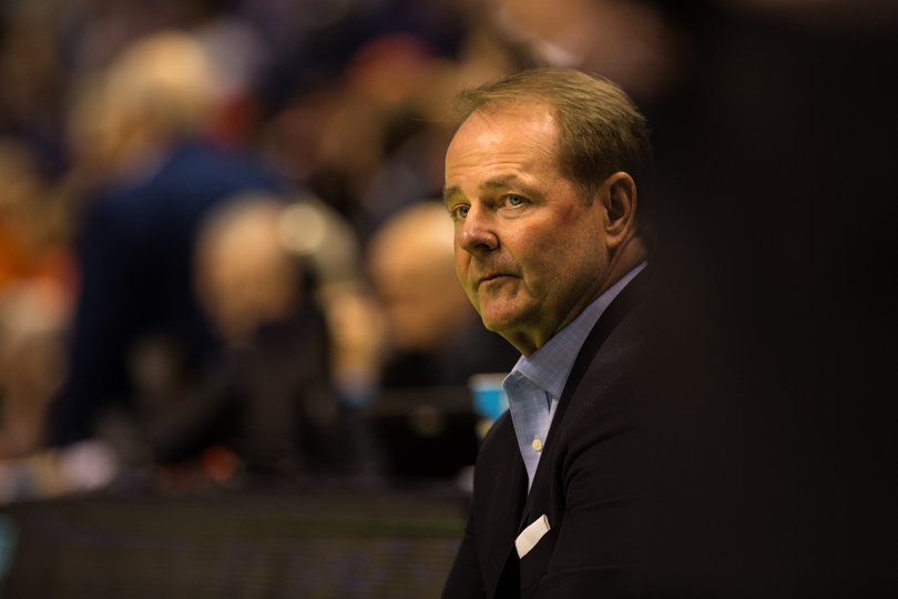 Middle Tennessee State head coach Kermit Davis looks on. His team trailed at halftime, 31-27.