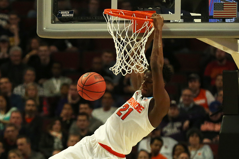 Syracuse escapes nail-biter with 63-60 win over Gonzaga in Sweet 16