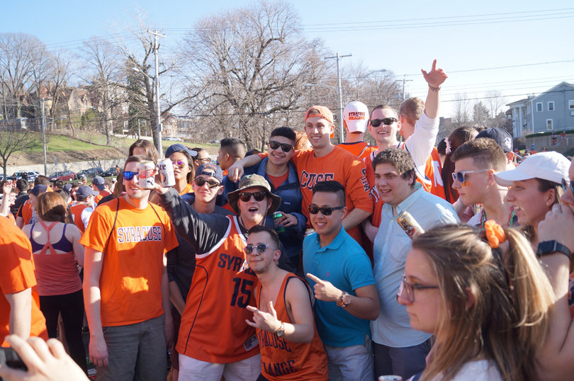 SU students gathered Sunday in advance of the Syracuse men's and women's basketball teams winning their respective Elite Eight games and punching tickets to the Final Four.