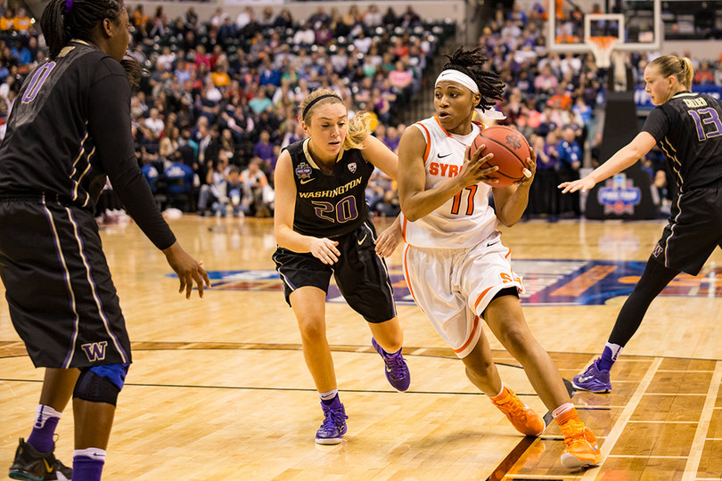 Cornelia Fondren (11) led the way off the bench for Syracuse, finishing with 10 points in 28 minutes.