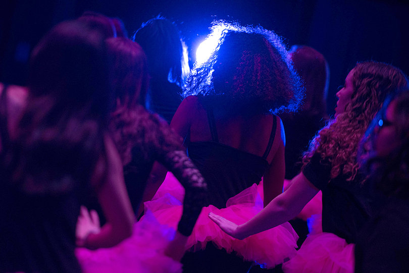 The Open Hip-hop and Jazz routine was performed by dancers with with fast-paced and modern movements dressed in the cliche ballet tutu. 