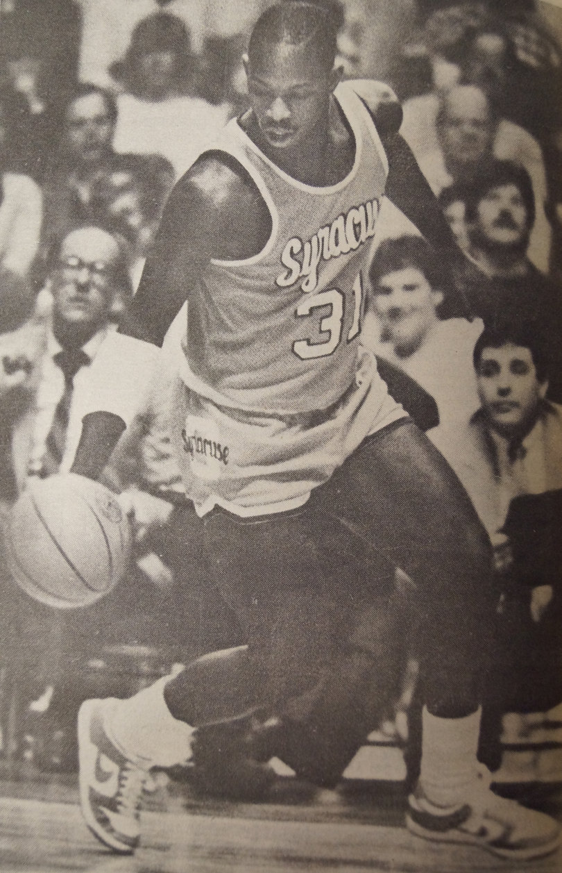Washington earned the nickname "Pearl" from playing on the playgrounds of New York City and was nicknamed after Earl "The Pearl" Monroe. 