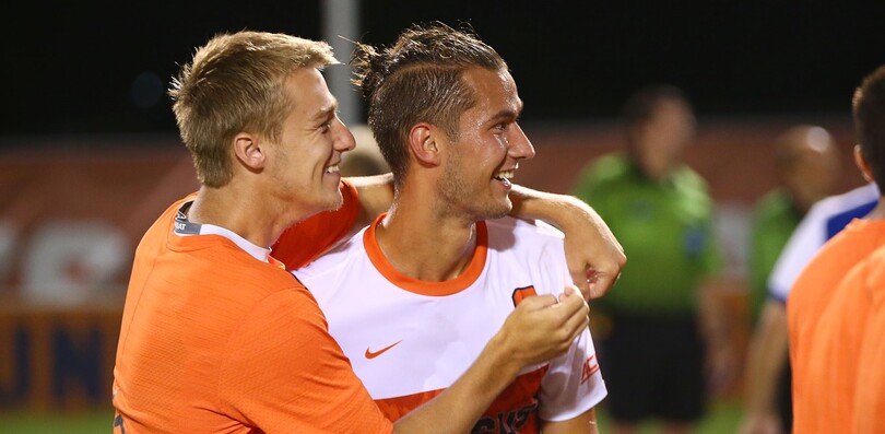Johannes Pieles’ late header pushes No. 5 Syracuse past Hofstra, 1-0