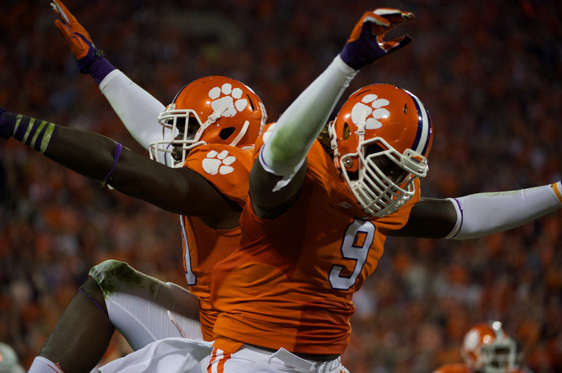 Syracuse-Clemson football: Beat writers predict Clemson rolls to victory