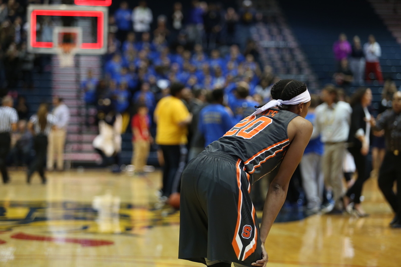 Syracuse women’s basketball suffers 1st loss of season after faltering late to Drexel, 62-61