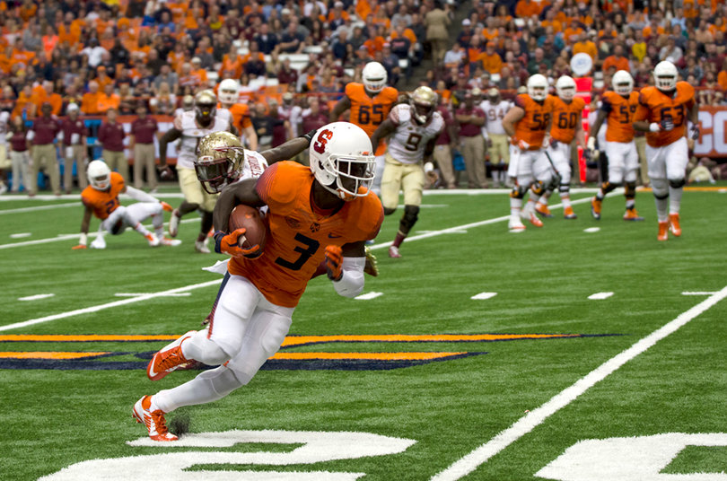 Ervin Philips found success on short passes throughout the game, and eventually caught a touchdown. 