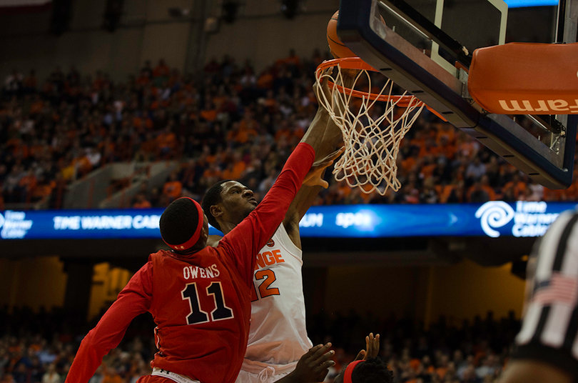 Thompson had the highlight play of the night for SU, flushing in a left-handed slam over Tariq Owens