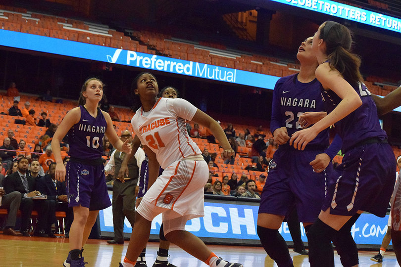 Elmore grabbed three boards and added an assist. 