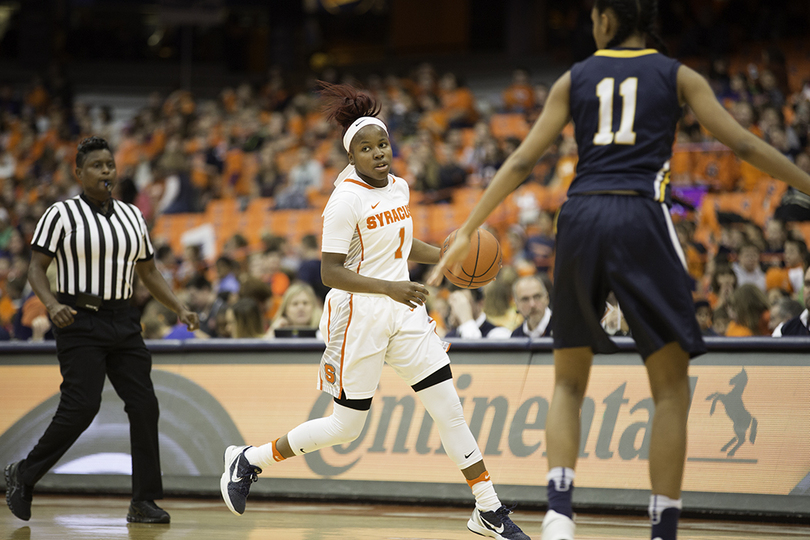 Alexis Peterson named to Wooden Award Preseason Top 30