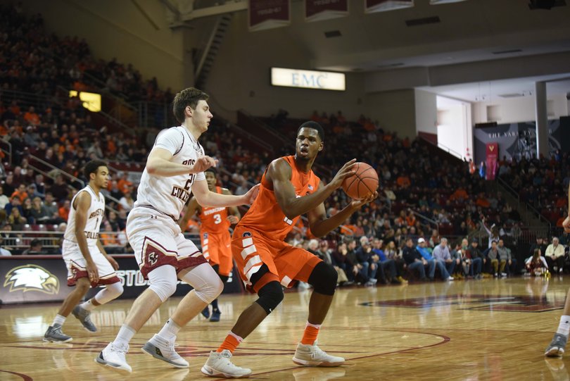 Thompson works in the low post. 