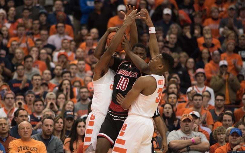 SU, by contrast, had four double-digit scorers.