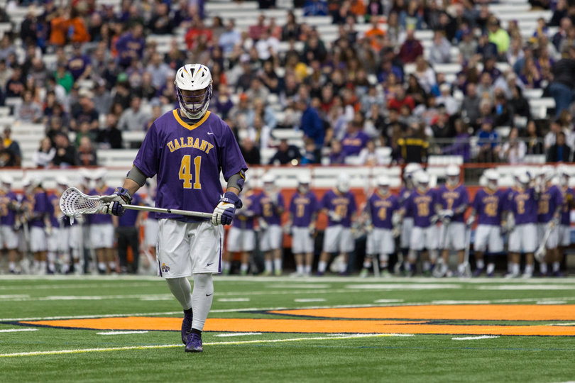 Eli Lasda scored a goal near the end of the first quarter.