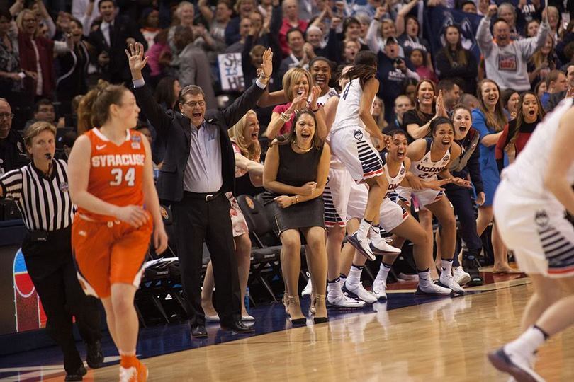 Beat writers predict Syracuse-Connecticut matchup