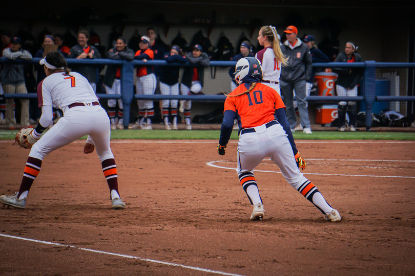 Dossett leads off first.