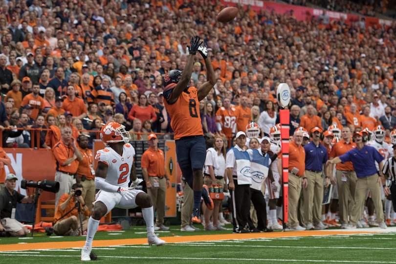 Philips' fellow senior wideout, Steve Ishmael, went for 73 yards and a score.
