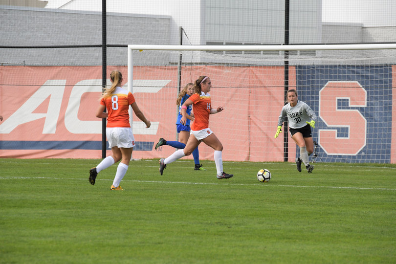 Of the Orange's five shots, only one was on goal. 