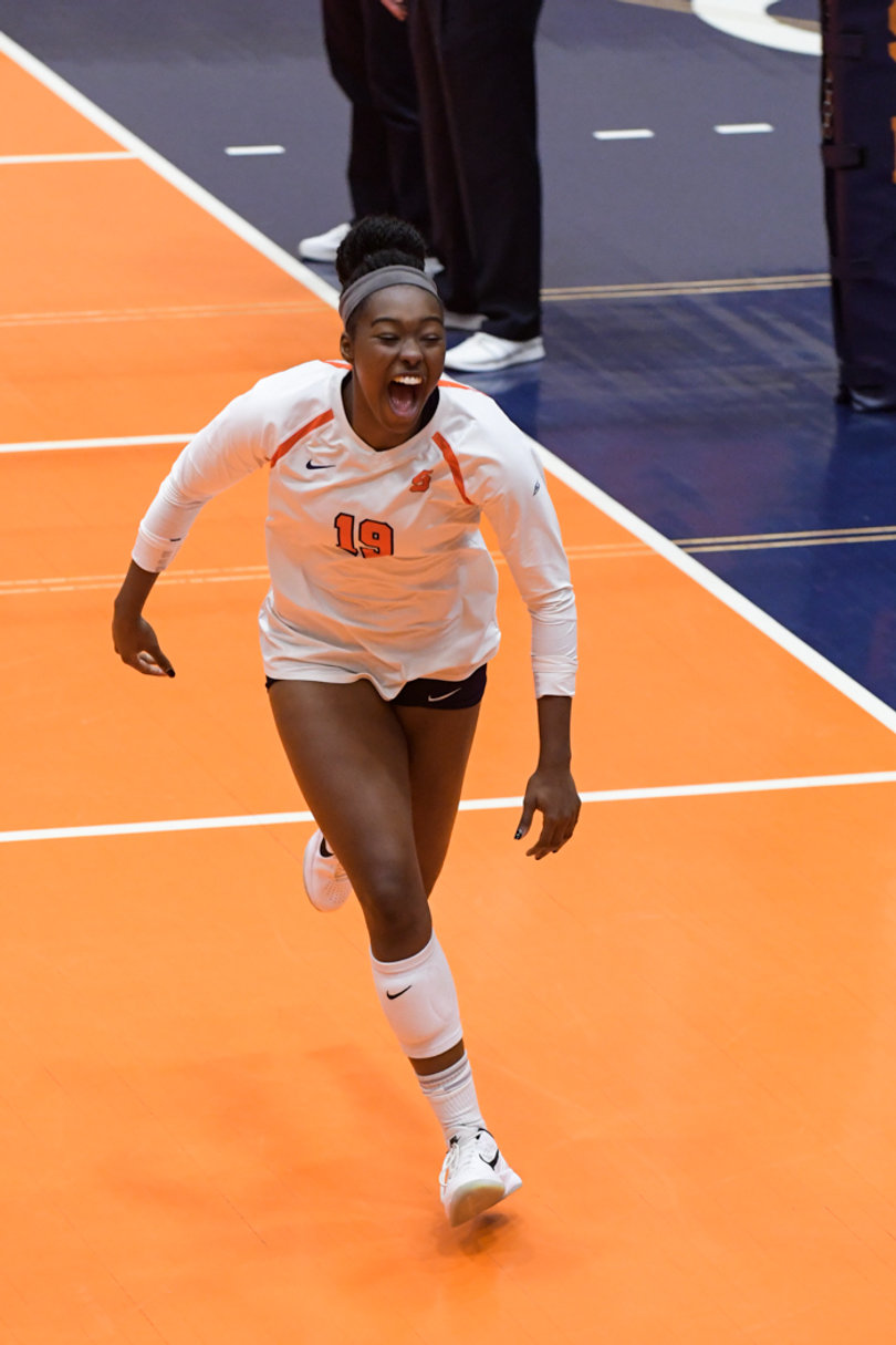 Santita Ebangwese was one of three SU players with double digit kills. She had 10 Friday night.