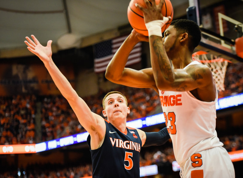 Virginia's Kyle Guy notched 14 points, hitting four 3-pointers.