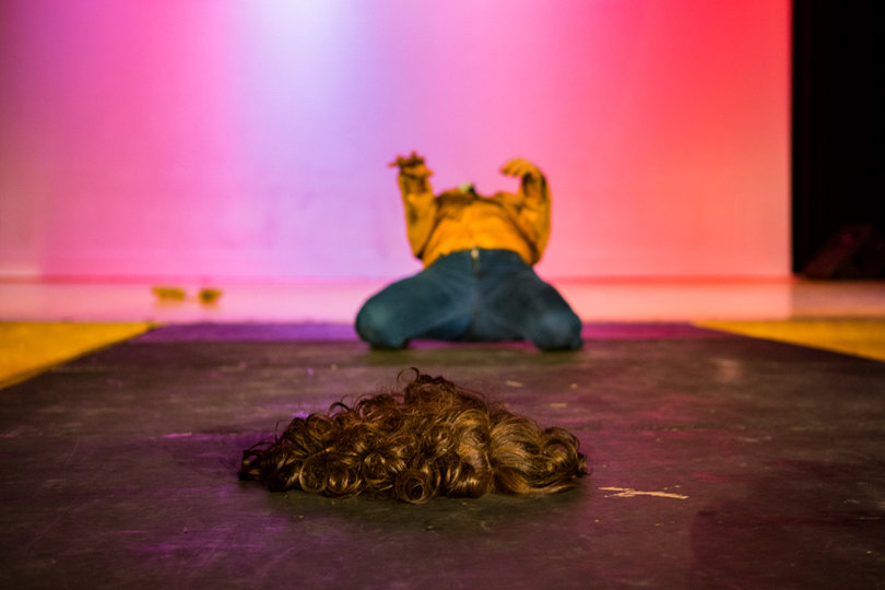 At one point during her performance, Danielsson's wig fell off.