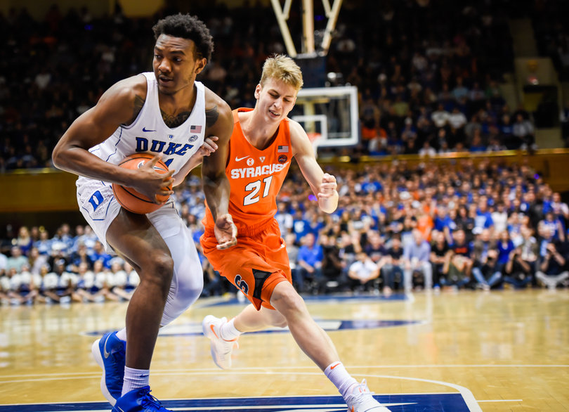 Wendell Carter Jr. scored 16 points, dominating Syracuse down low.