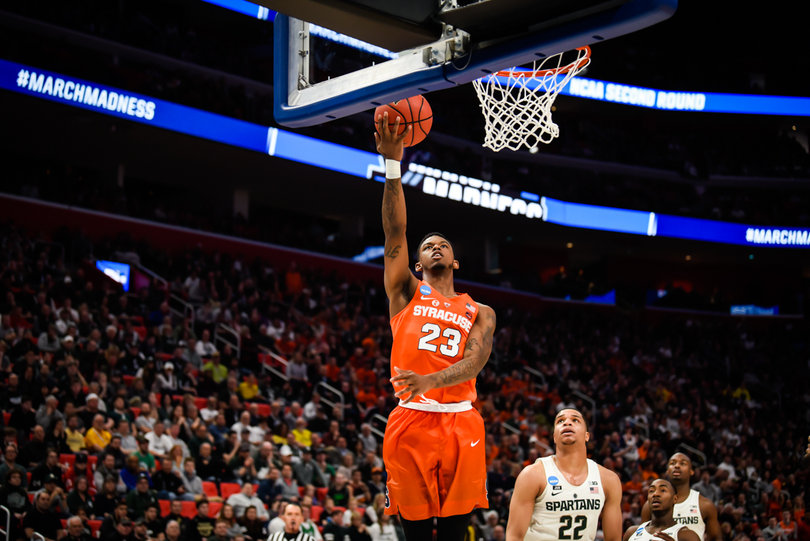 Even without its starting point guard Frank Howard over the final 6:29, Syracuse went on a big run to close out the game and beat No. 3 seed Michigan State on Sunday afternoon at Little Caesars Arena.