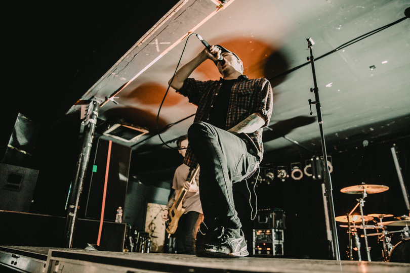 Landon Tewers is the vocalist for Ohio-based band The Plot in You, and his appearance onstage elicited wild cheers from the crowd. 