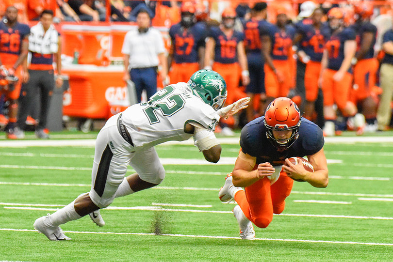 Dungey dives. He and the rest of SU did not relent despite its early lead.