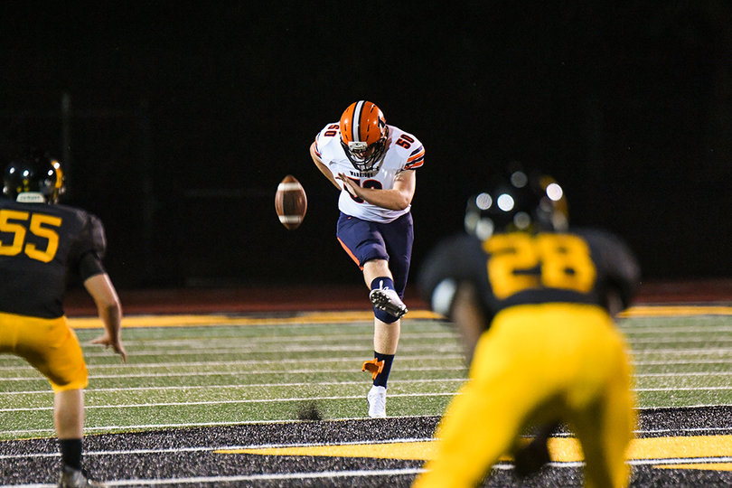 Metzler also was the kickoff man for the Warriors. 