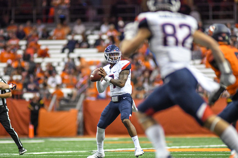 Marvin Washington had 66 yards passing and a touchdown in relief of UConn starting quarterback David Pindell.