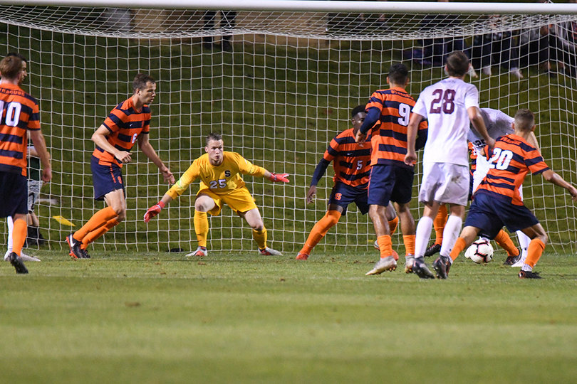 Hendrik Hilpert saved four out of the Raiders' five shots on goal.