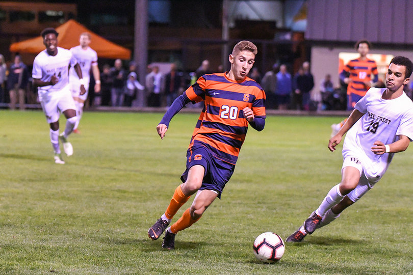 Hillu Goldhar scored SU's first goal, giving them the lead for good.