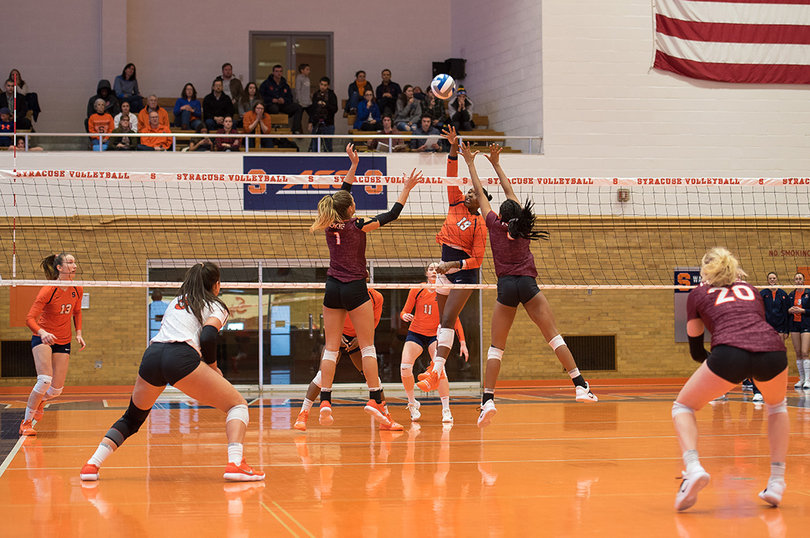 Santita Ebangwese added seven kills of her own in the SU win.