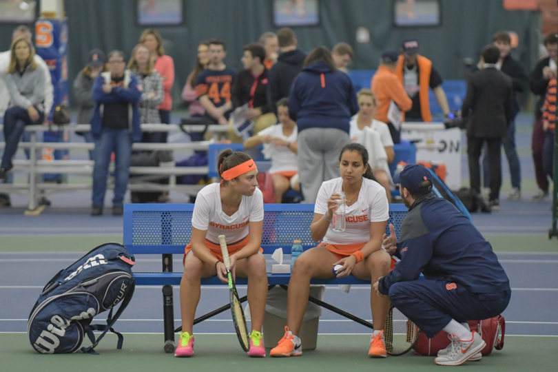 No. 10 Syracuse can’t overcome lost doubles point, falls 4-3 to No. 19 Virginia