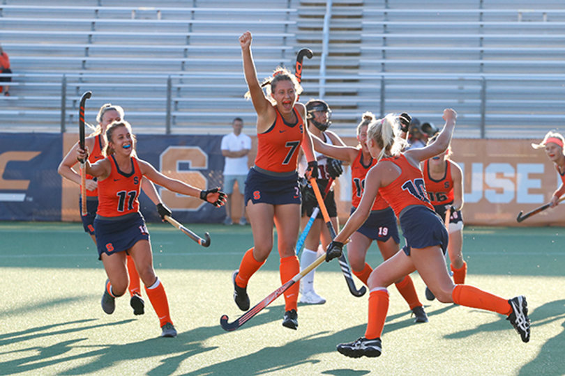 de Vries has scored four goals in Syracuse's first three games.