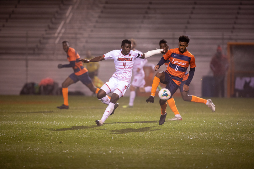 ‘Very disappointing’: SU blows late 2-goal lead in tie against Louisville