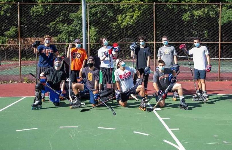 Syracuse roller hockey.