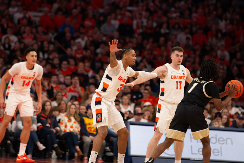 After 3 straight games allowing 90+ points, SU wins with ‘active’ defensive game