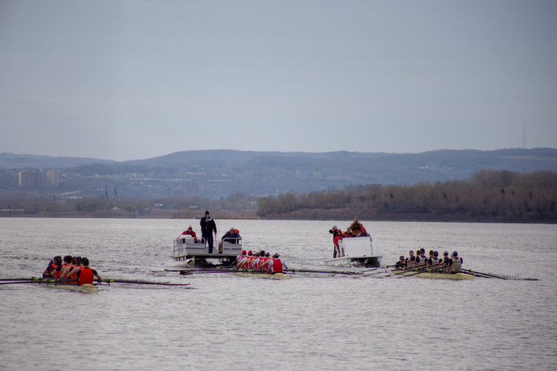 coaches on the lake