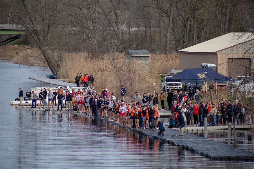 teams waiting at the dock