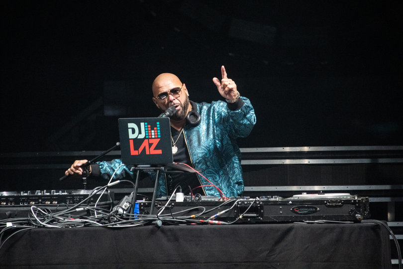 DJ Laz was one of the opening sets to kick off the concert. He played familiar tunes to warm up the audience before T-Pain took the stage as Pitbull’s special guest.
