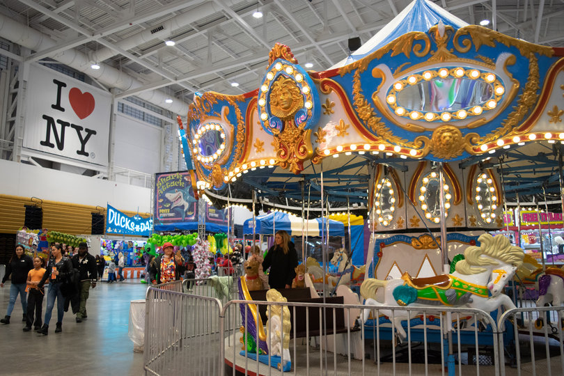 The Syracuse Winter Fair was held from Jan. 31 to Feb. 2 at the New York State Fairgrounds just outside Syracuse. The fair brought in thousands of visitors to enjoy live performances, traditional fair rides and unique food and drink options.