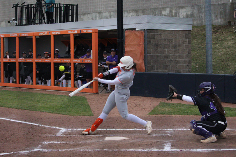 In the first leg of its doubleheader against Niagara, Syracuse stranded eight baserunners in a 7-6 walk-off win.