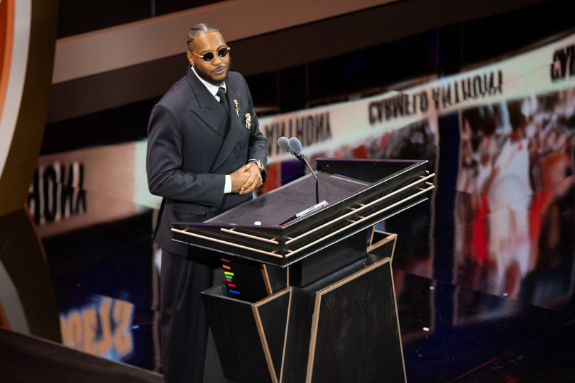 Anthony delivers his Hall of Fame induction speech. Kiyan told Syracuse Athletics’ Sean Dorcellus that it took Melo nearly a year to write his speech. 