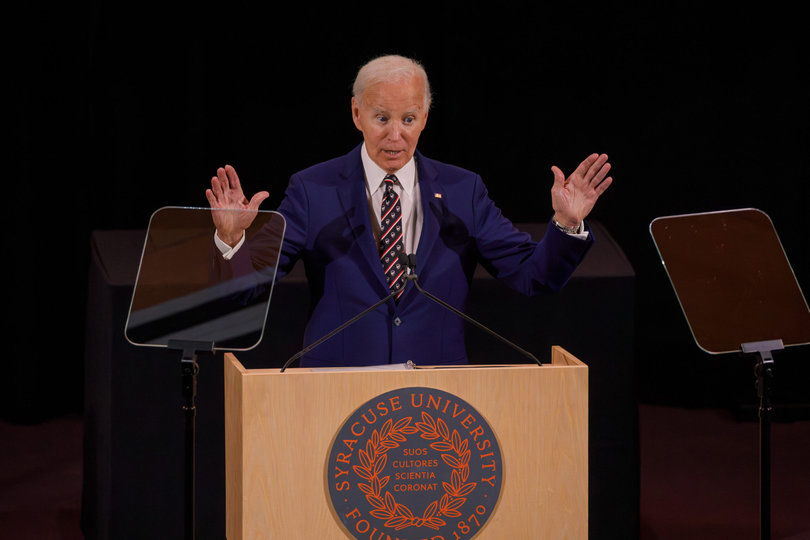 Biden recalls how he found the law school at SU after accidentally stumbling into the dean’s office thinking it was a library. Biden studied law at SU in the late 60s, crediting SU for teaching him the “legal grounding” that shaped his career in public service.