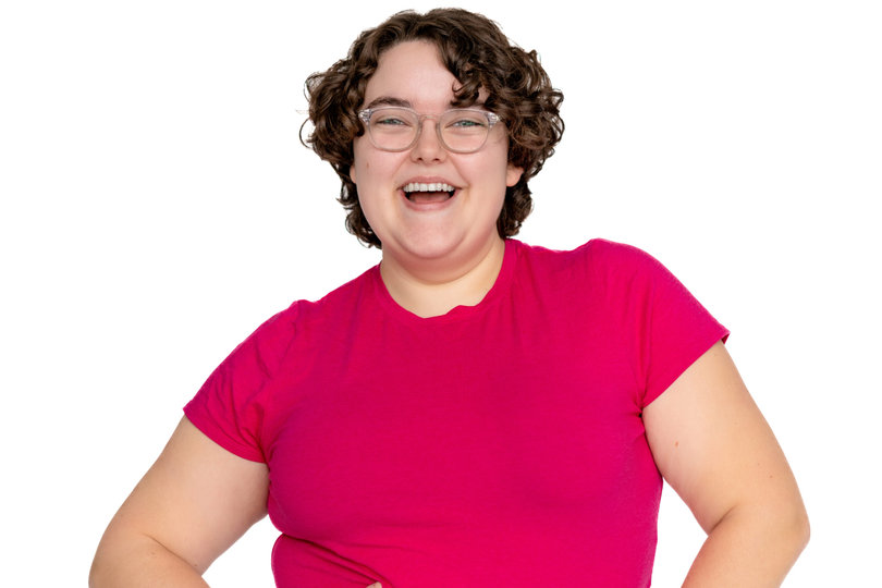 Grace Reiter, who is known for her work with American High, is the newest cast member of SNL. Reiter will also star in “Minimum Wage,” a mockumentary show picked up by Netflix in April.