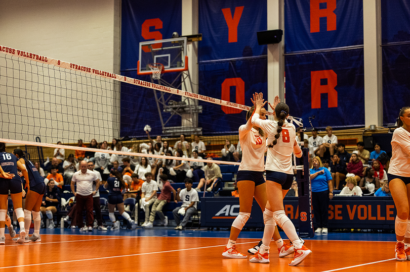 Syracuse volleyball beat Fairleigh Dickinson 3-1 at home Friday night. It was the Orange's first home win since Oct. 17, 2025.