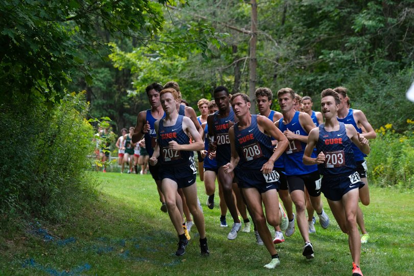 After sweeping two straight meets, Syracuse men’s cross country rose four spots to No. 9 in the USTFCCCA Poll.